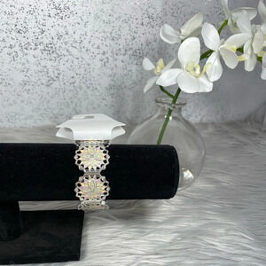 🆕 Color Brand Silver Geometric Design Bracelet